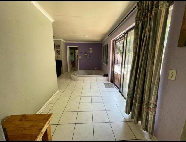 3 BEDROOM HOUSE FOR SALE IN ALBERTSDAL